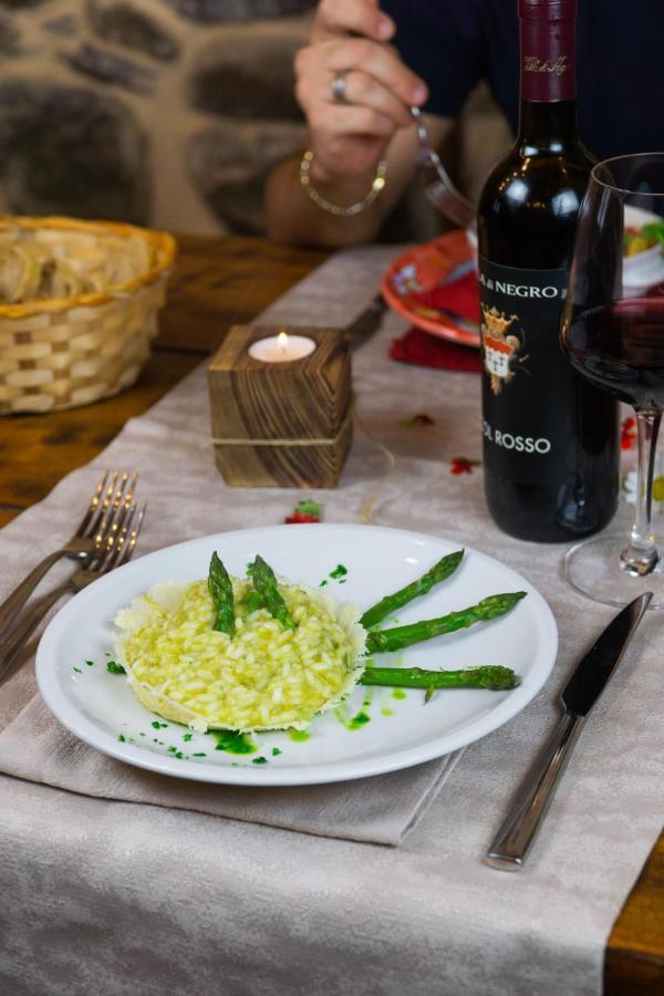Agriturismo La Cascina Dei Chicchi Bagnone Εξωτερικό φωτογραφία
